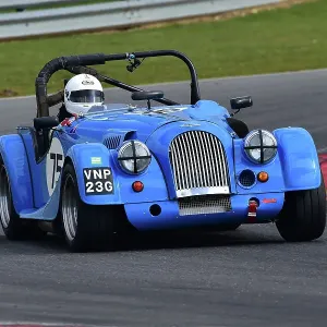 CM32 5979 William Pratt, Morgan Plus 4