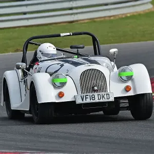 CM32 5998 John Bevan, Morgan Plus 4 Clubsport