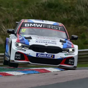 Print of a BMW 330e M Sport at Thruxton Circuit