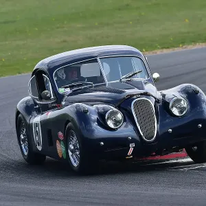 CM33 0406 John Burton, Jaguar XK 120 CM33 0406 John Burton, Jaguar XK 120