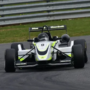 CM33 0565 Tony Bishop, Dallara F307 CM33 0565 Tony Bishop, Dallara F307
