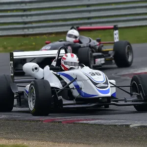 CM33 0602 Mike Hatton, Dallara F305 CM33 0602 Mike Hatton, Dallara F305