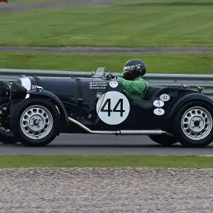 CM33 1971 Sharlie Goddard, Graeme Smith, Morgan 4-4 Series 1 LMS CM33 1971 Sharlie Goddard, Graeme Smith, Morgan 4-4 Series 1 LMS
