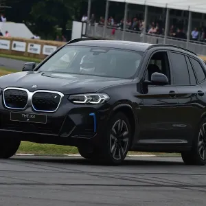 CM33 4432 BMW iX3 CM33 4432 BMW iX3