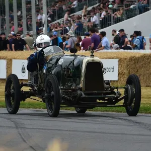 CM33 4777 Robert Murray, Aston Martin Grand Prix 11hp, Grüner Pea CM33 4777 Robert Murray, Aston Martin Grand Prix 11hp, Grüner Pea