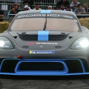 CM33 5363 Porsche 718 Cayman GT4 ePerformance CM33 5363 Porsche 718 Cayman GT4 ePerformance