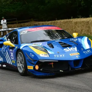 CM33 5483 James Swift, Ferrari 488 Challenge CM33 5483 James Swift, Ferrari 488 Challenge