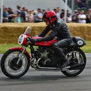 CM33 5638 Sammy Miller, Gilera 500 Quattro CM33 5638 Sammy Miller, Gilera 500 Quattro