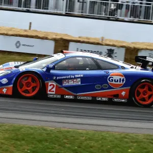 CM33 6253 Mika Hakkinen, Emanuele Pirro, McLaren F1 GTR CM33 6253 Mika Hakkinen, Emanuele Pirro, McLaren F1 GTR