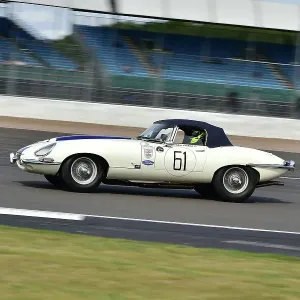 CM33 8093 Gregor Fisken, Ben Mitchell, Jaguar E-Type