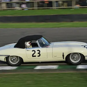 CM34 0826 Gary Pearson, Karun Chandhok, Jaguar E-Type CM34 0826 Gary Pearson, Karun Chandhok, Jaguar E-Type