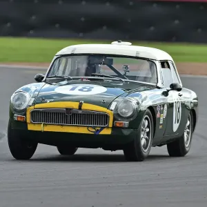 CM34 1738 Will Linley, Rob Griffiths, MG B Roadster