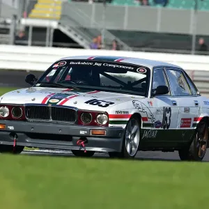 CM34 2279 Andrew Maynard, Colin Porter, Jaguar XJ40 CM34 2279 Andrew Maynard, Colin Porter, Jaguar XJ40