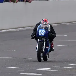 CM34 4659 George Thomas, Harris Yamaha TZ350G