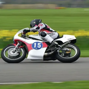 CM34 5204 Dean Mitchell, Yamaha TZ350G
