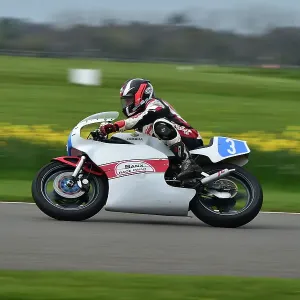 CM34 5220 Nick Bedford, Harris Yamaha TZ350G