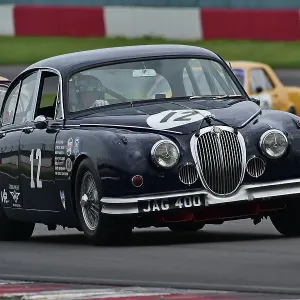 CM34 6784 Grant Williams, Jaguar Mk2