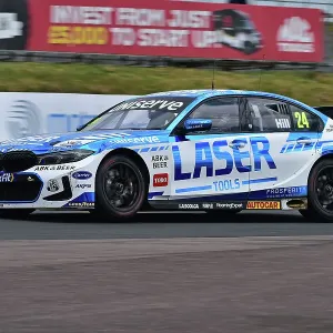 CM34 7027 Jake Hill, BMW 330e M Sport, Laser Tools Racing with MB Motorsport CM34 7027 Jake Hill, BMW 330e M Sport, Laser Tools Racing with MB Motorsport