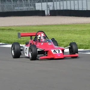 CM34 7113 David Jones, Van Diemen RF82 CM34 7113 David Jones, Van Diemen RF82