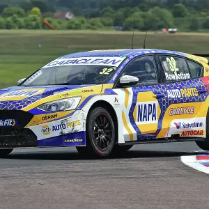 CM34 7125 Daniel Rowbottom, Ford Focus ST, NAPA Racing UK CM34 7125 Daniel Rowbottom, Ford Focus ST, NAPA Racing UK
