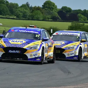 CM34 7349 Dan Cammish, Ford Focus ST, NAPA Racing UK, Ash Sutton, Ford Focus ST, NAPA Racing UK CM34 7349 Dan Cammish, Ford Focus ST, NAPA Racing UK, Ash Sutton, Ford Focus ST, NAPA Racing UK