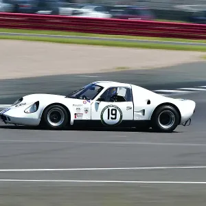 CM34 7375 Mark Owen, Ben Tinkler, Chevron B8