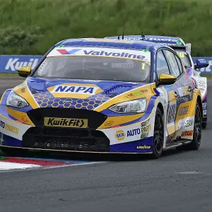 CM34 7394 Ash Sutton, Ford Focus ST, NAPA Racing UK CM34 7394 Ash Sutton, Ford Focus ST, NAPA Racing UK