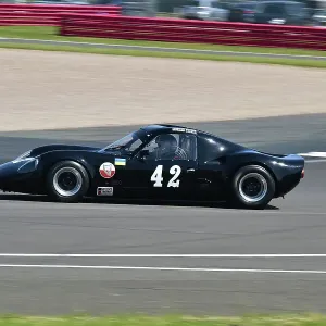 CM34 7424 Hugh Colman, Chevron B8