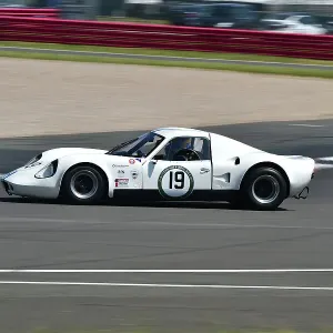 CM34 7450 Mark Owen, Ben Tinkler, Chevron B8