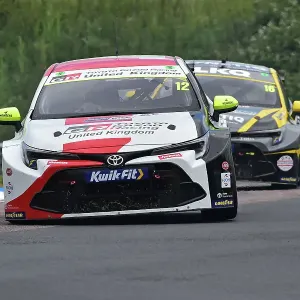 CM34 7717 Rob Huff, Toyota Corolla GR Sport, Toyota Gazoo Racing UK CM34 7717 Rob Huff, Toyota Corolla GR Sport, Toyota Gazoo Racing UK