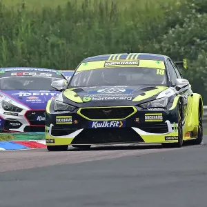 CM34 7721 Daryl Deleon, Cupra Leon, Duckhams Racing with Bartercard CM34 7721 Daryl Deleon, Cupra Leon, Duckhams Racing with Bartercard