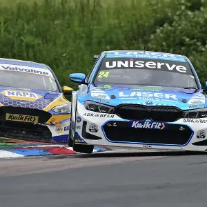 CM34 7727 Jake Hill, BMW 330e M Sport, Laser Tools Racing with MB Motorsport CM34 7727 Jake Hill, BMW 330e M Sport, Laser Tools Racing with MB Motorsport