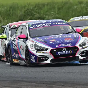 CM34 7828 Tom Chilton, Hyundai i30N, Team Bristol Street Motors CM34 7828 Tom Chilton, Hyundai i30N, Team Bristol Street Motors