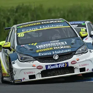 CM34 8316 Aron Taylor-Smith, Vauxhall Astra, Evans Halshaw Power Maxed Racing CM34 8316 Aron Taylor-Smith, Vauxhall Astra, Evans Halshaw Power Maxed Racing