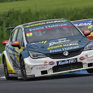 CM34 8330Mikey Doble, Vauxhall Astra, Evans Halshaw Power Maxed Racing CM34 8330Mikey Doble, Vauxhall Astra, Evans Halshaw Power Maxed Racing