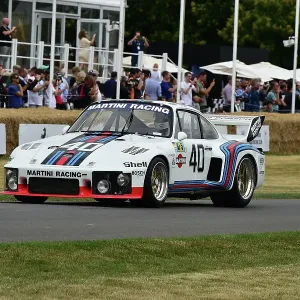 CM34 8808 Porsche 935-76