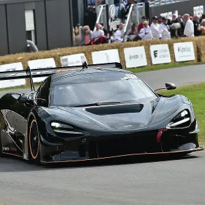 CM35 1379 McLaren 720S GT3X CM35 1379 McLaren 720S GT3X