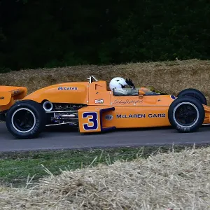 CM35 1399 Gil de Ferran, McLaren-Offenhauser M16C CM35 1399 Gil de Ferran, McLaren-Offenhauser M16C