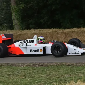 CM35 1410 Rob Garofall, Bruno Senna, McLaren-Honda MP4-4 CM35 1410 Rob Garofall, Bruno Senna, McLaren-Honda MP4-4