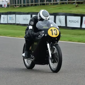 CM35 1477 Mick Grant, Jimmy May, Manx Norton 30M CM35 1477 Mick Grant, Jimmy May, Manx Norton 30M