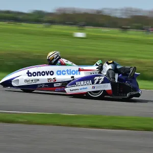 CM35 4189 Tim Reeves, Mark Wilkes, Adolf RS-Yamaha YZF-R6 CM35 4189 Tim Reeves, Mark Wilkes, Adolf RS-Yamaha YZF-R6