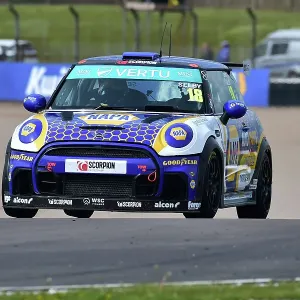 CM35 4898 Lewis Selby, MINI JCW, NAPA Racing UK CM35 4898 Lewis Selby, MINI JCW, NAPA Racing UK