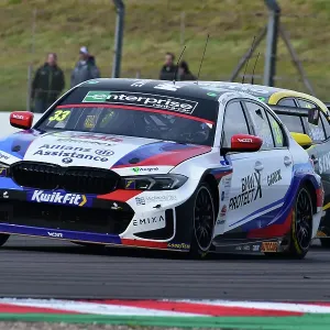 CM35 5254 Adam Morgan, BMW 330e M Sport, Team BMW CM35 5254 Adam Morgan, BMW 330e M Sport, Team BMW