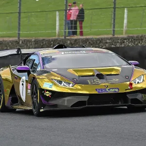 CM35 5275 David McInulty, Jason McInulty, Lamborghini Huracan Super Trofeo EVO CM35 5275 David McInulty, Jason McInulty, Lamborghini Huracan Super Trofeo EVO