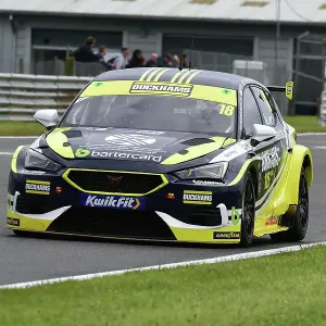CM35 5960 Daryl Deleon, Cupra Leon, Duckhams Racing with Bartercard CM35 5960 Daryl Deleon, Cupra Leon, Duckhams Racing with Bartercard
