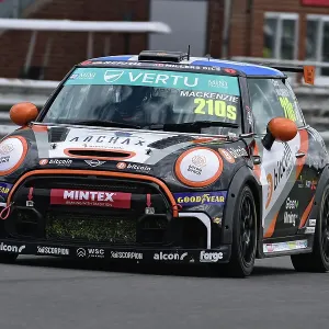 CM35 6196 Print - Snetterton Circuit, JCW MINI Challenge