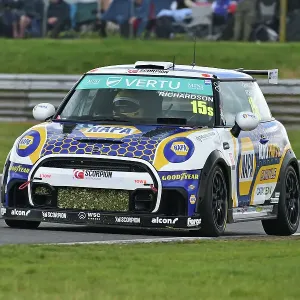 CM35 6240 Cameron Richardson, NAPA Racing UK CM35 6240 Cameron Richardson, NAPA Racing UK
