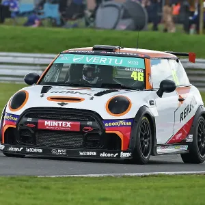 CM35 6257 Print: A photograph of a MINI racing car at Snetterton