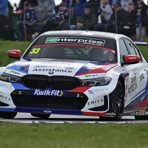 CM35 6436 Adam Morgan, BMW 330e M Sport, Team BMW CM35 6436 Adam Morgan, BMW 330e M Sport, Team BMW