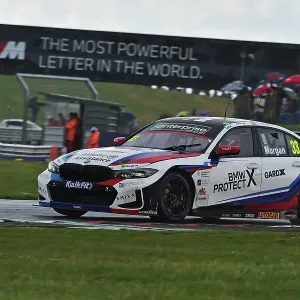 CM35 6472 Adam Morgan, BMW 330e M Sport, Team BMW CM35 6472 Adam Morgan, BMW 330e M Sport, Team BMW